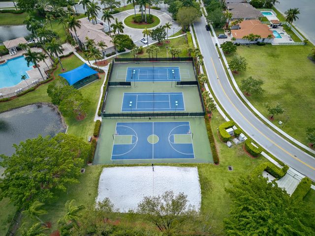 19111 SW 8th Street, Pembroke Pines, FL 33029