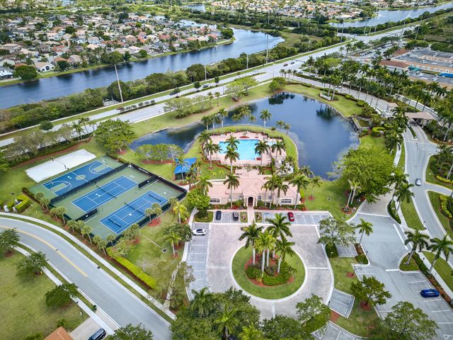 19111 SW 8th Street, Pembroke Pines, FL 33029