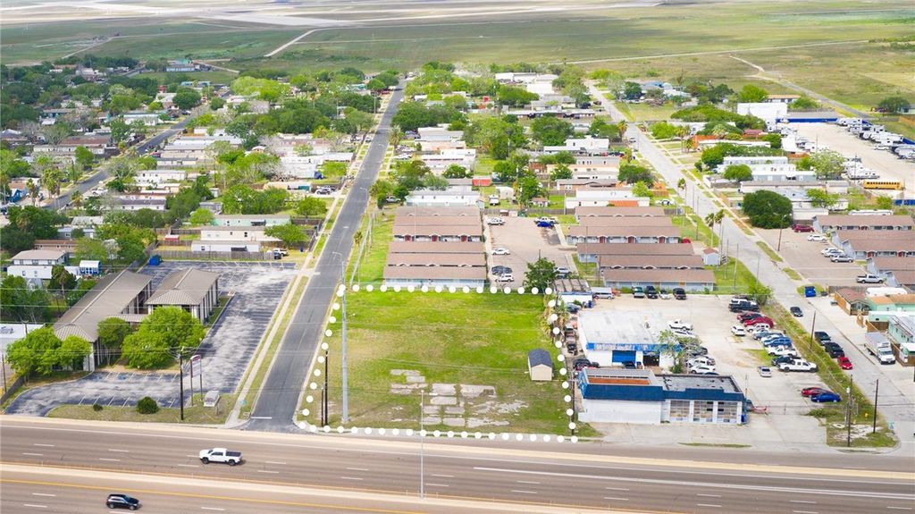 1025, 1029, 1033 Redmond St & 0000 S Padre Island Drive, Corpus Christi, TX 78418 — exterior