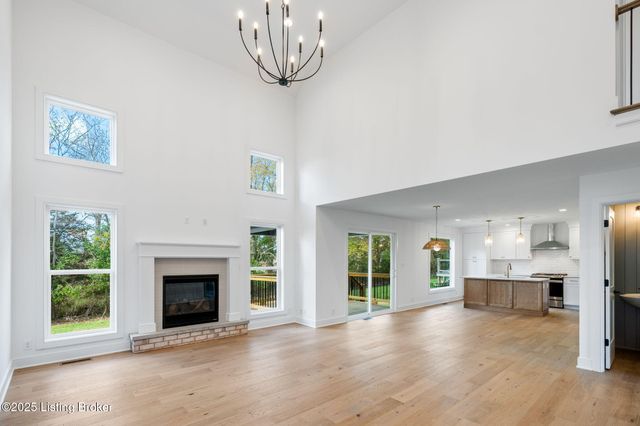 3322 Catalpa Farms Dr, Fisherville, KY 40023