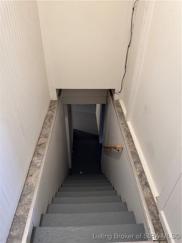 1524 Elliott, Jeffersonville, IN 47130