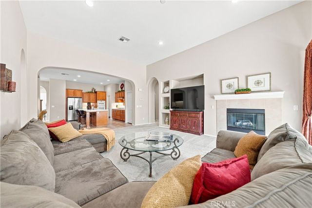 43940 Via Montalban, Temecula, CA 92592