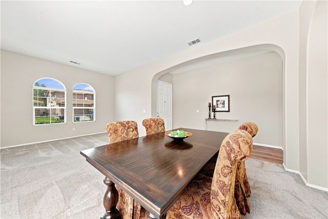 43940 Via Montalban, Temecula, CA 92592