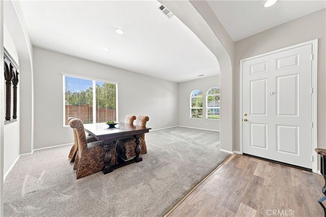 43940 Via Montalban, Temecula, CA 92592