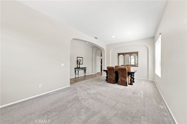 43940 Via Montalban, Temecula, CA 92592