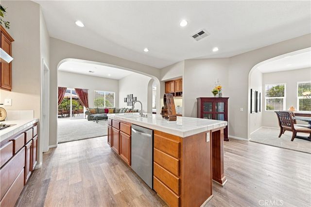 43940 Via Montalban, Temecula, CA 92592