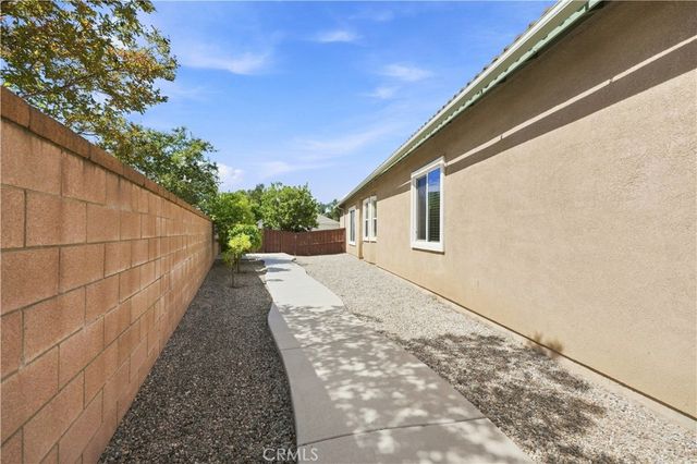43940 Via Montalban, Temecula, CA 92592
