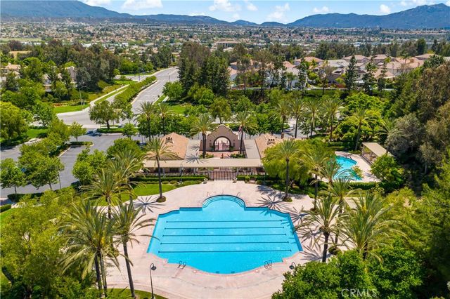 43940 Via Montalban, Temecula, CA 92592