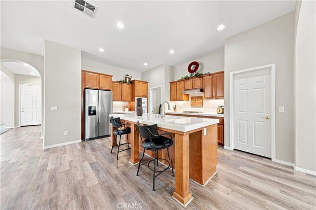 43940 Via Montalban, Temecula, CA 92592