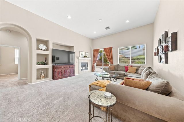 43940 Via Montalban, Temecula, CA 92592