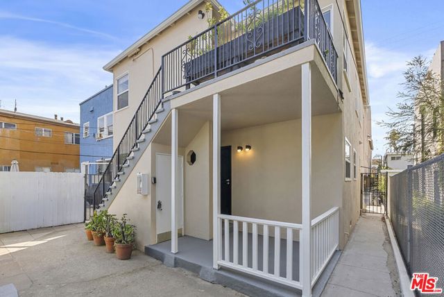 34 Dudley Avenue, Venice, CA 90291