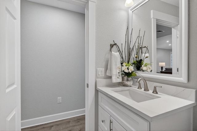 117 Pryor Dr Drive, Mary Esther, FL 32569