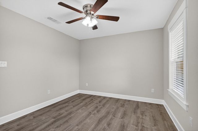 117 Pryor Dr Drive, Mary Esther, FL 32569