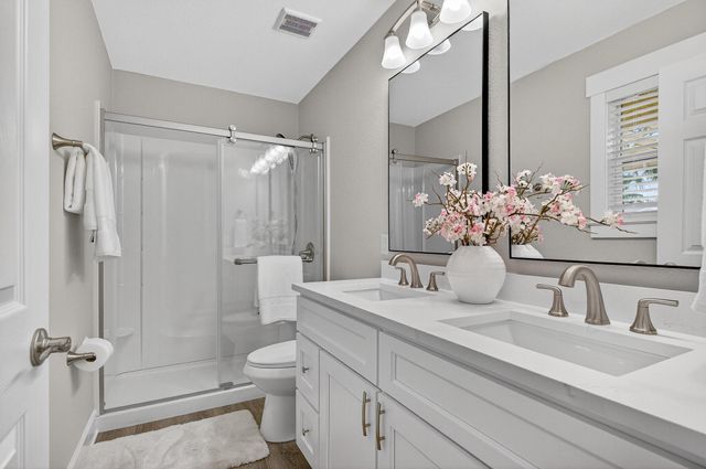 117 Pryor Dr Drive, Mary Esther, FL 32569