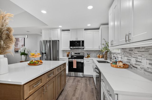 117 Pryor Dr Drive, Mary Esther, FL 32569