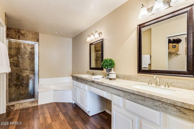 3822 E WILDWOOD Drive, Phoenix, AZ 85048