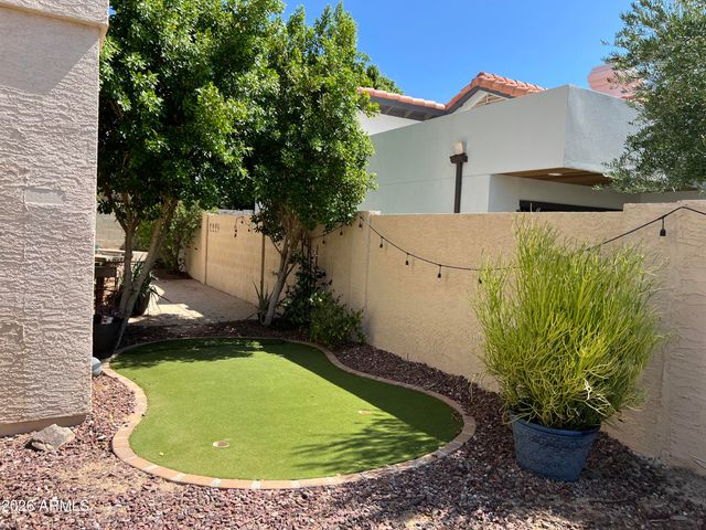 3822 E WILDWOOD Drive, Phoenix, AZ 85048