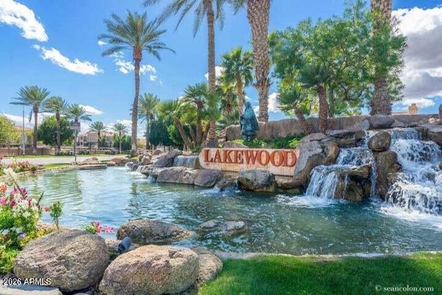 3822 E WILDWOOD Drive, Phoenix, AZ 85048