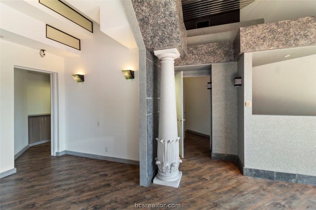 106 East 26th Street, Bryan, TX 77803 — photo 3