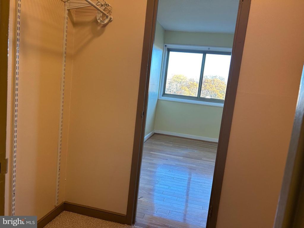 Image 17 of property listing at 7333 NEW HAMPSHIRE AVE #1107-N, Takoma Park, MD 20912