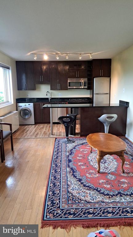 Image 21 of property listing at 7333 NEW HAMPSHIRE AVE #1107-N, Takoma Park, MD 20912