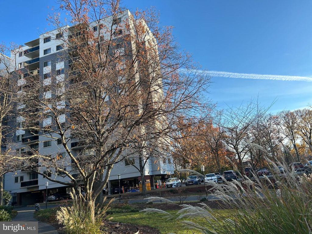 Image 30 of property listing at 7333 NEW HAMPSHIRE AVE #1107-N, Takoma Park, MD 20912