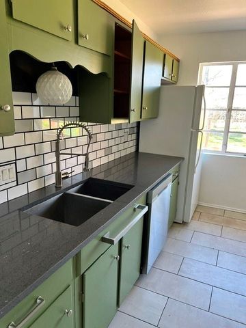 4720 Lowell Lane, Fort Worth, TX 76133