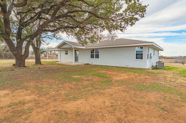 3041 Old Bunger Road S, Graham, TX 76450