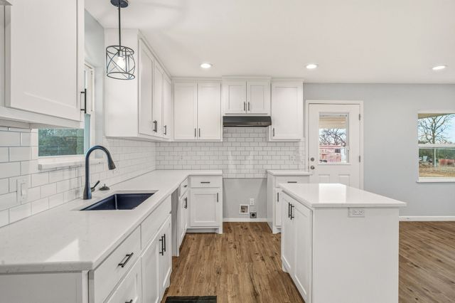 3041 Old Bunger Road S, Graham, TX 76450