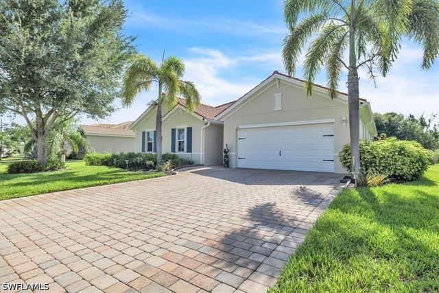 3216 Birch Tree LN, Alva, FL 33920