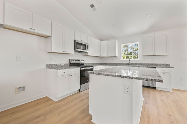 439 Pine Needle Dr., Longs, SC 29568