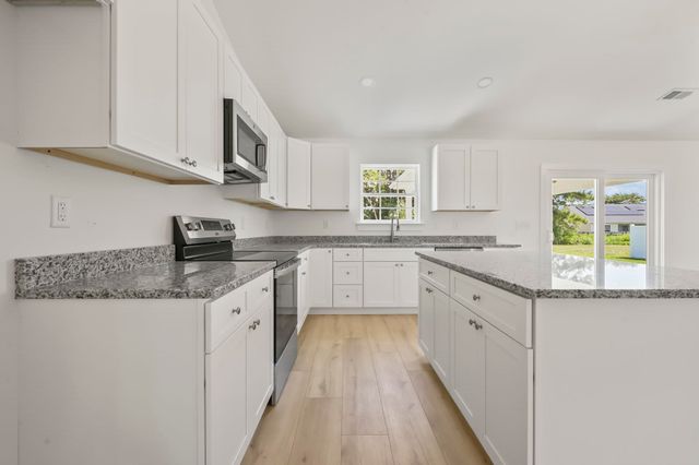 439 Pine Needle Dr., Longs, SC 29568