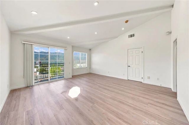 4516 Ramsdell 125, La Crescenta, CA 91214