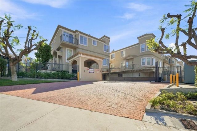4516 Ramsdell 125, La Crescenta, CA 91214