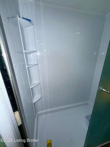 1424 Delmar Ln, Louisville, KY 40216