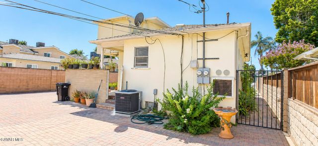 1906 Jackson Street, Burbank, CA 91504