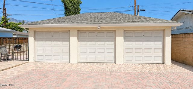 1906 Jackson Street, Burbank, CA 91504