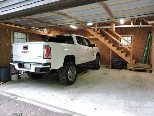 963 Melton Branch Road, Bakersville, NC 28705