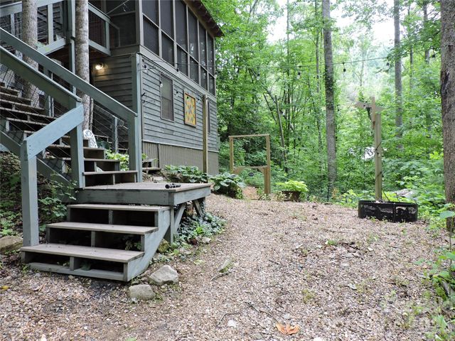 963 Melton Branch Road, Bakersville, NC 28705