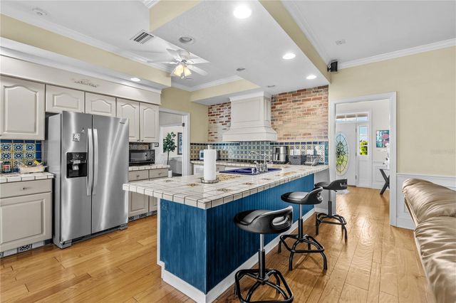 10002 HUNT CLIFF DRIVE, Riverview, FL 33569