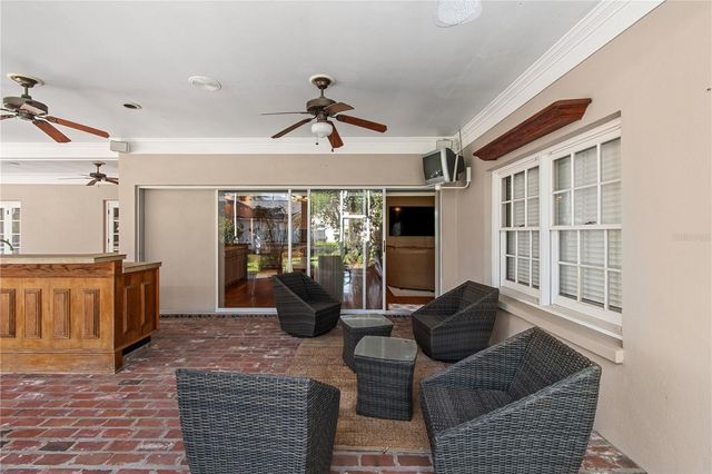 10002 HUNT CLIFF DRIVE, Riverview, FL 33569