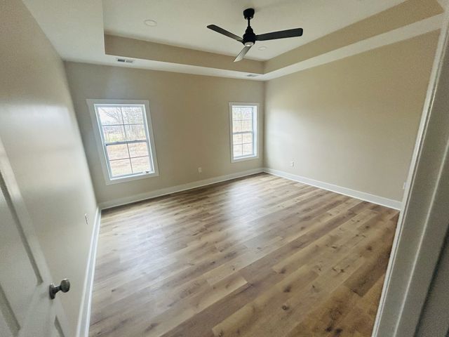 50 Aedc Lakeview Rd, Estill Springs, TN 37330