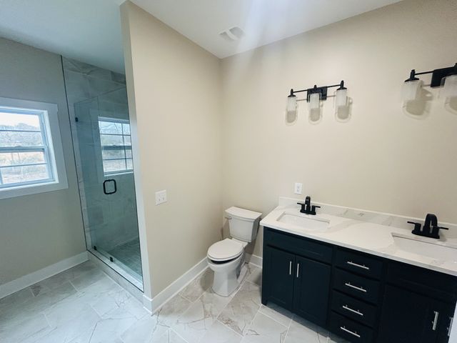 50 Aedc Lakeview Rd, Estill Springs, TN 37330