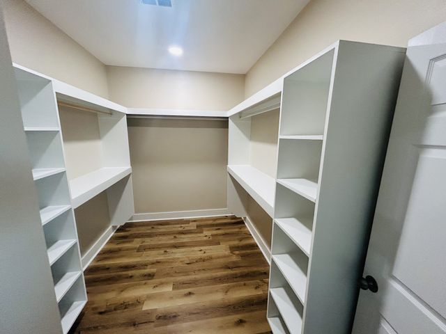 50 Aedc Lakeview Rd, Estill Springs, TN 37330