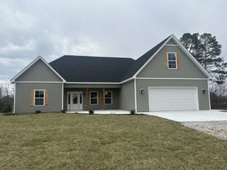 50 Aedc Lakeview Rd, Estill Springs, TN 37330