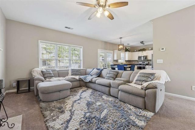2311 Fall Creek Landing, Loganville, GA 30052