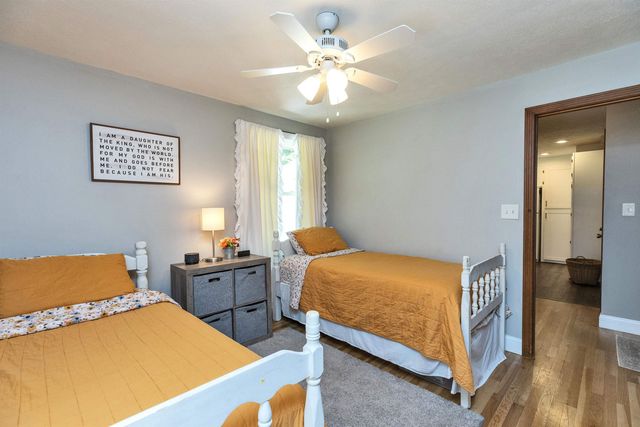16 Currier Avenue, Peterborough, NH 03458