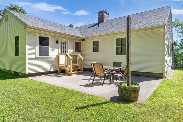 16 Currier Avenue, Peterborough, NH 03458