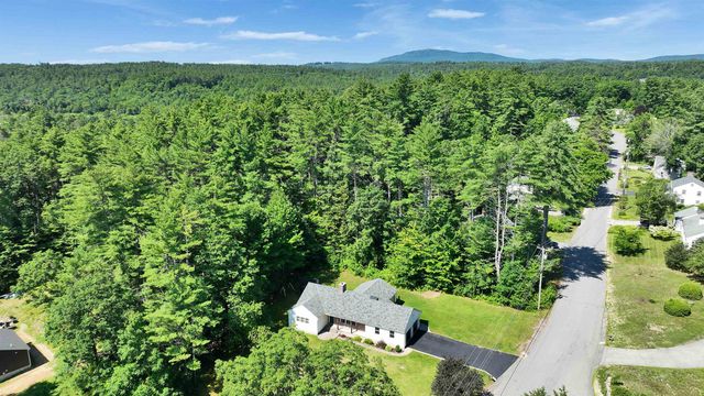 16 Currier Avenue, Peterborough, NH 03458