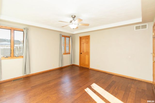 2104 MARIGOLD Drive, Pekin, IL 61554